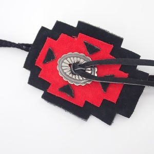 Southwestern NA Bolo Leather Tie Black Red w/ Silver Concha 18" Black Cord